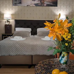 https://hotel-pension-bella.find-berlin-hotels.com